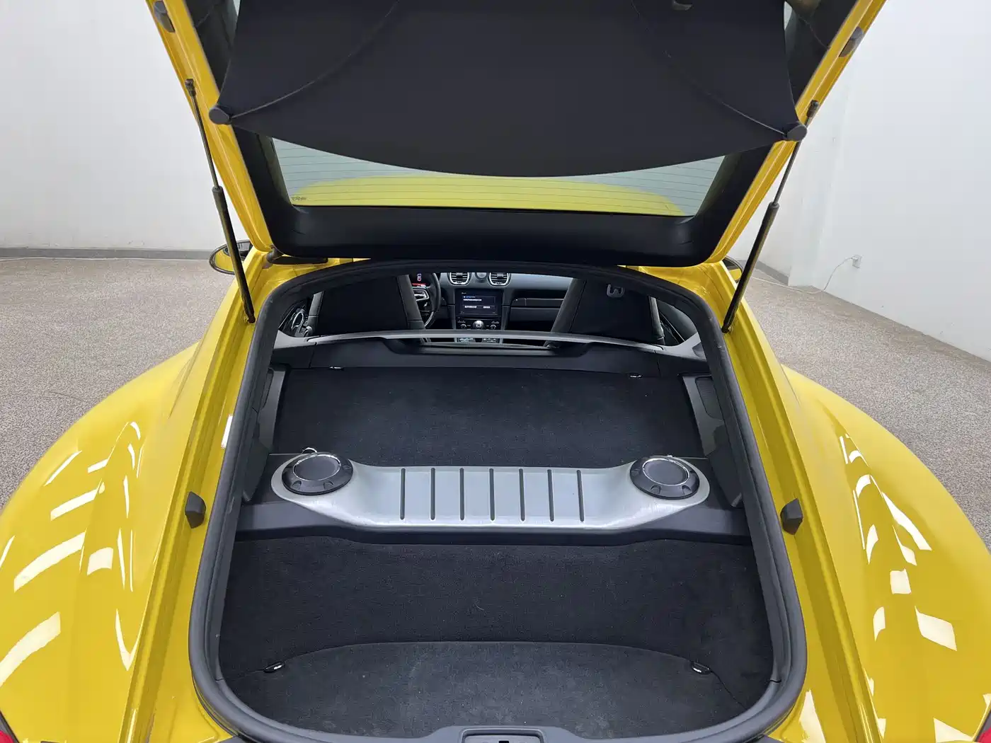 Porsche 718 2016 Cayman 2.0T фото 33