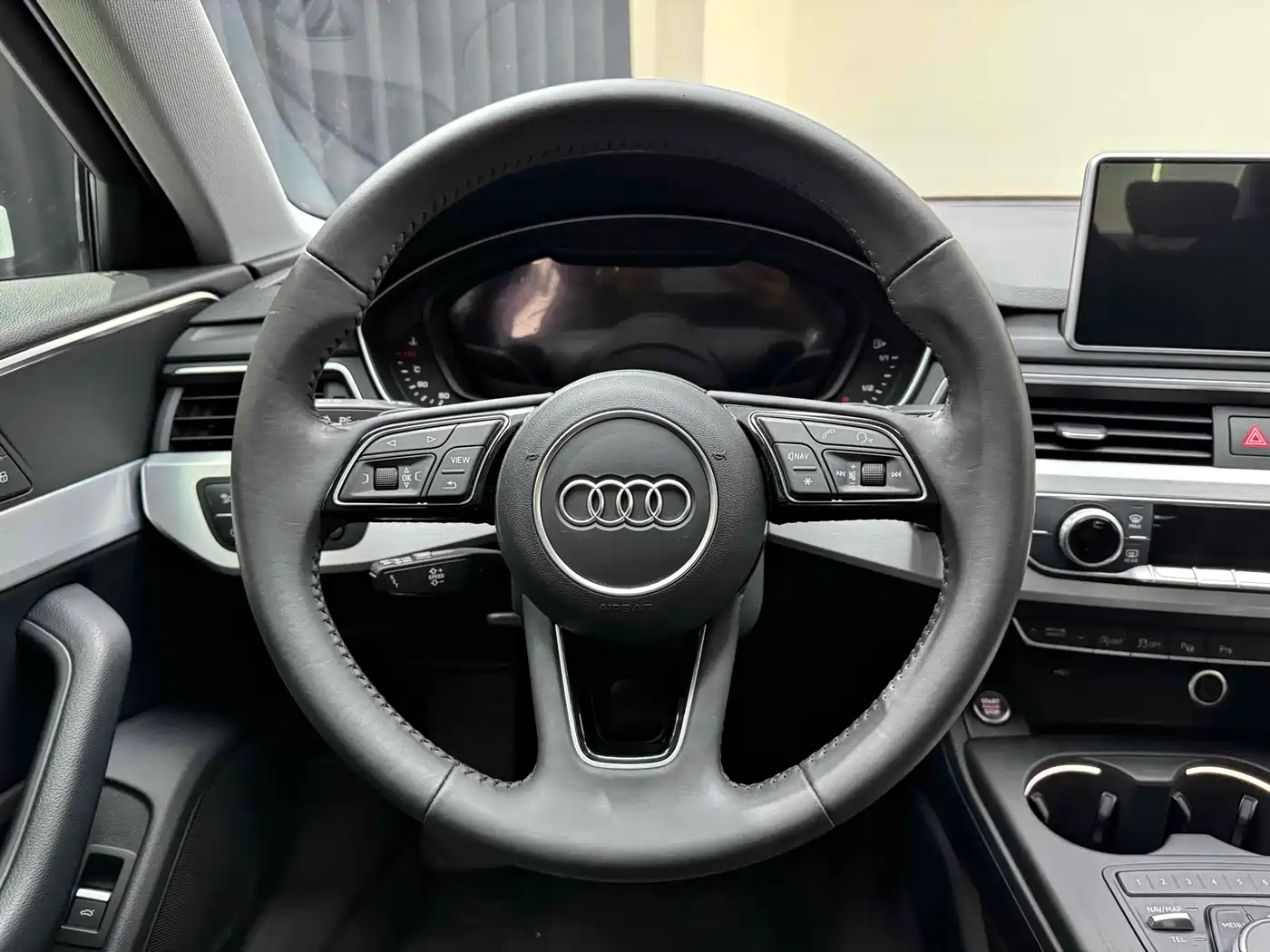 Audi A4L 2019 40 TFSI Fashion (China VI) фото 21