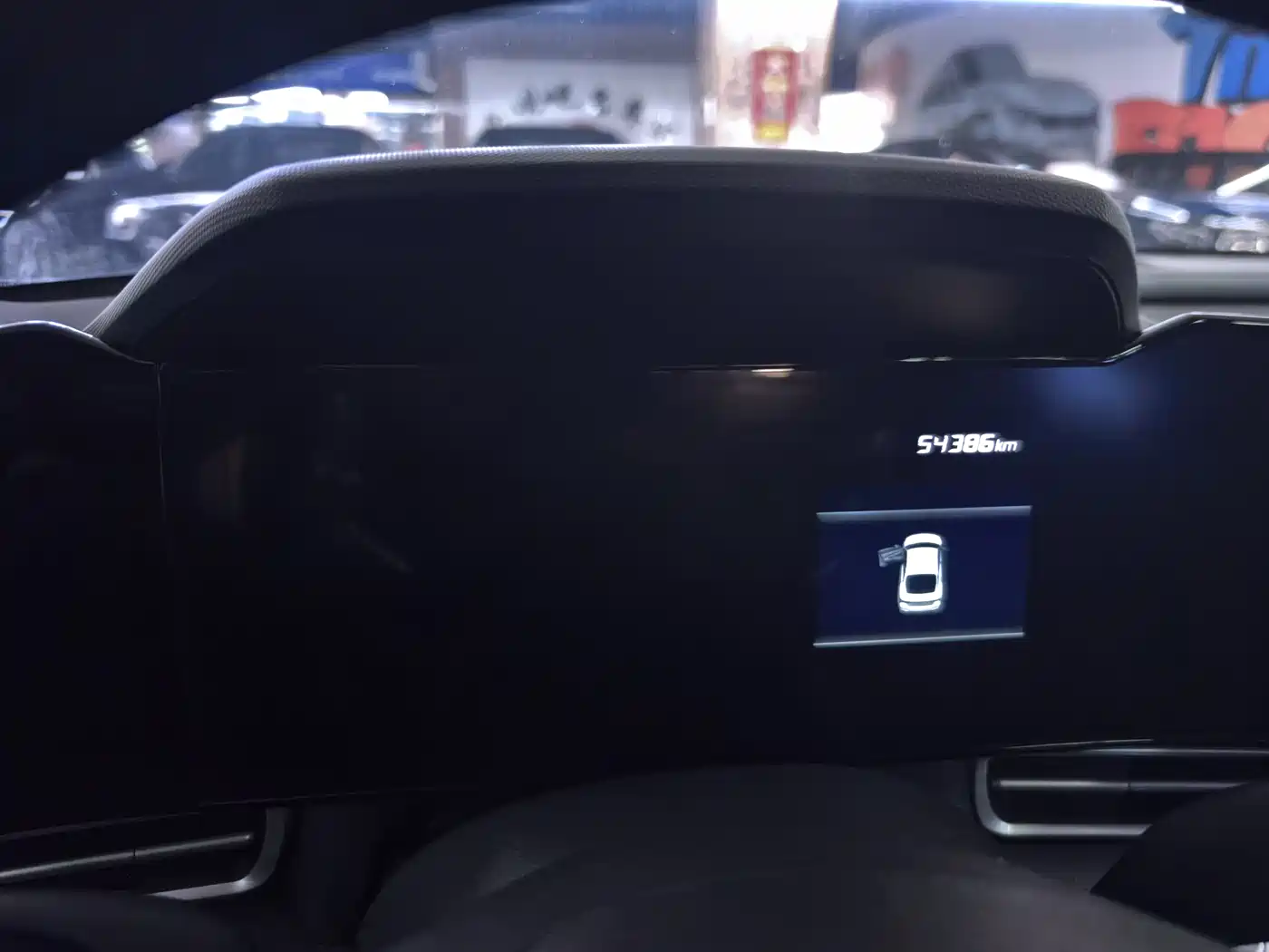 Hyundai Elantra 2021 1.5L CVT LUX Premium Edition фото 5