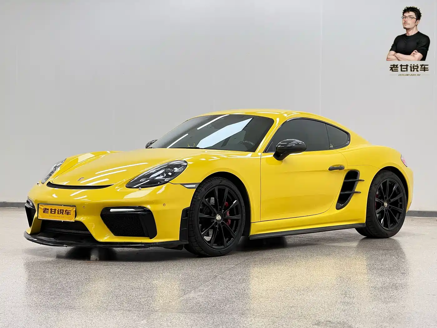 Porsche 718 2016 Cayman 2.0T