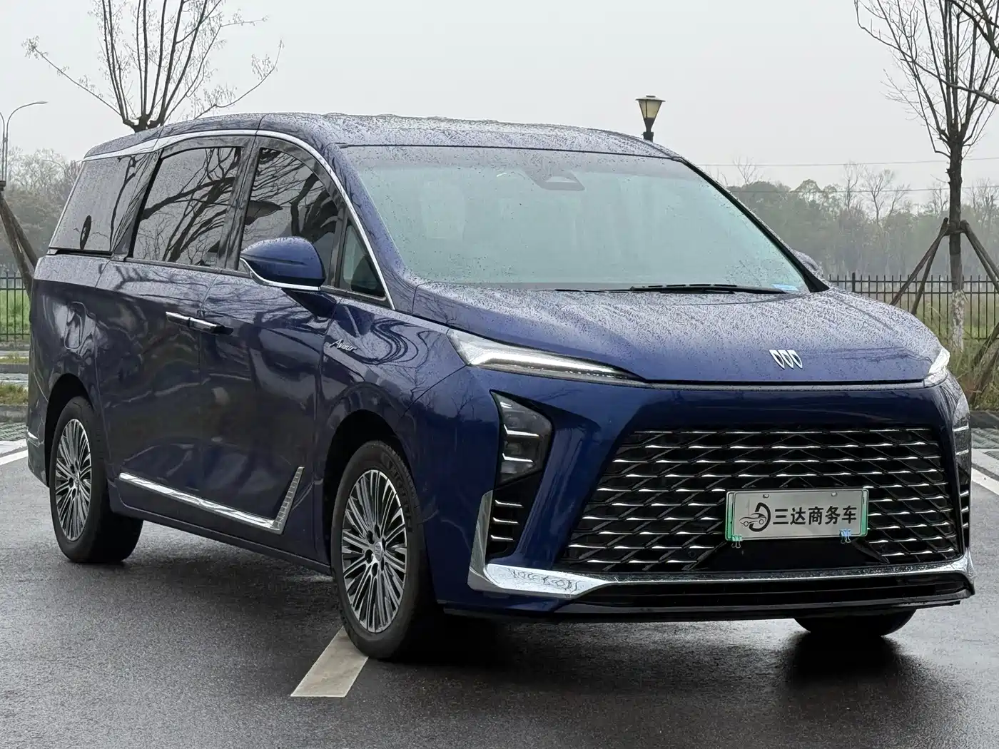 BUICK GL8 NEW ENERGY