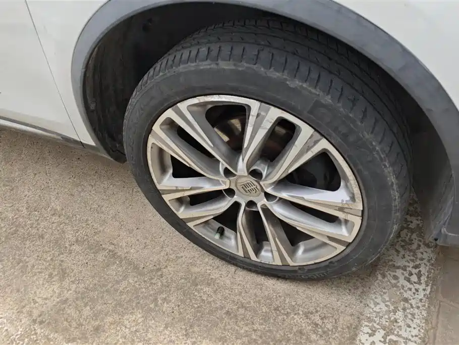 BYD TANG