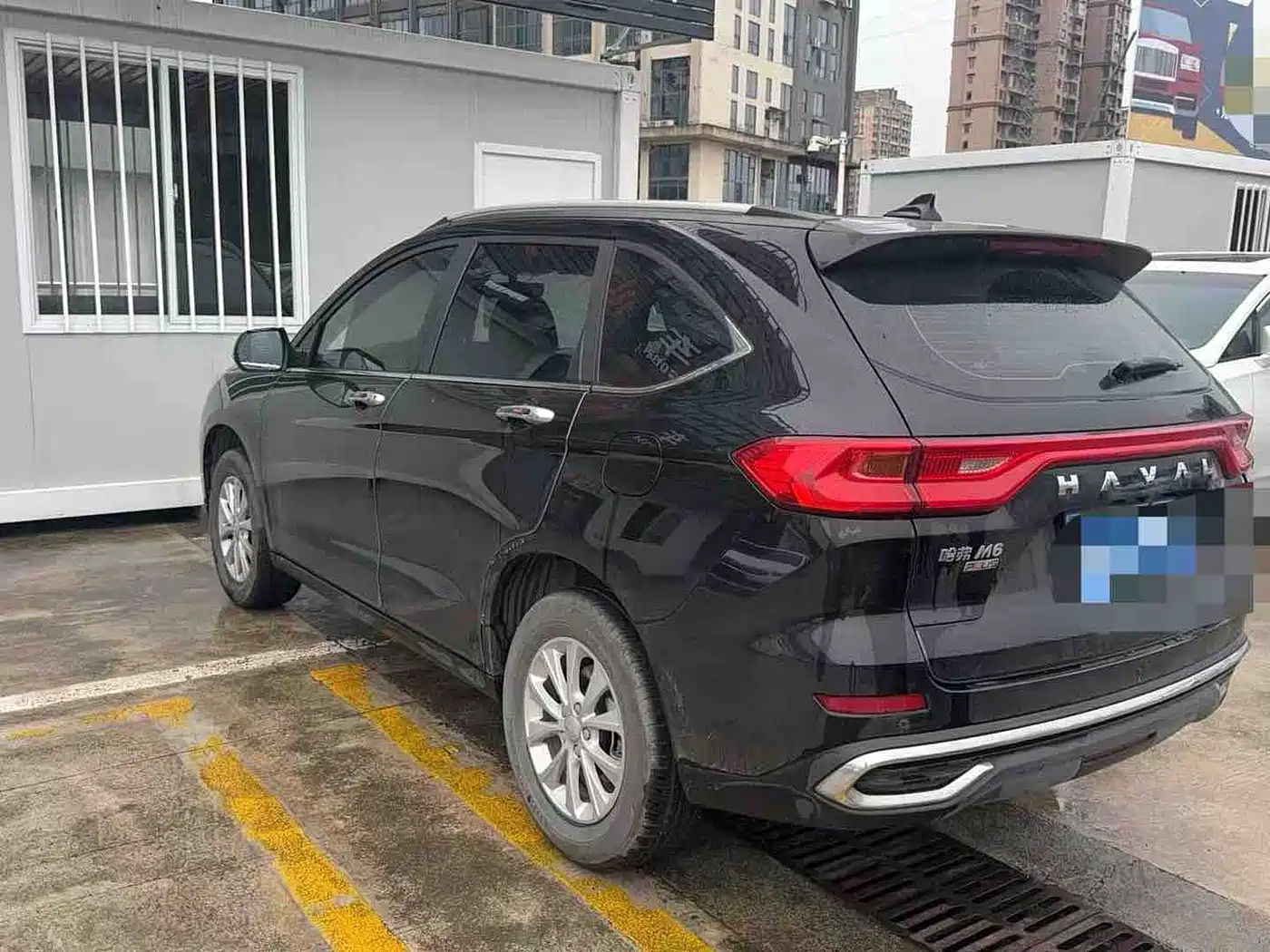 Haval M6 2023 PLUS 1.5T Manual Luxury Smart Connect фото 2