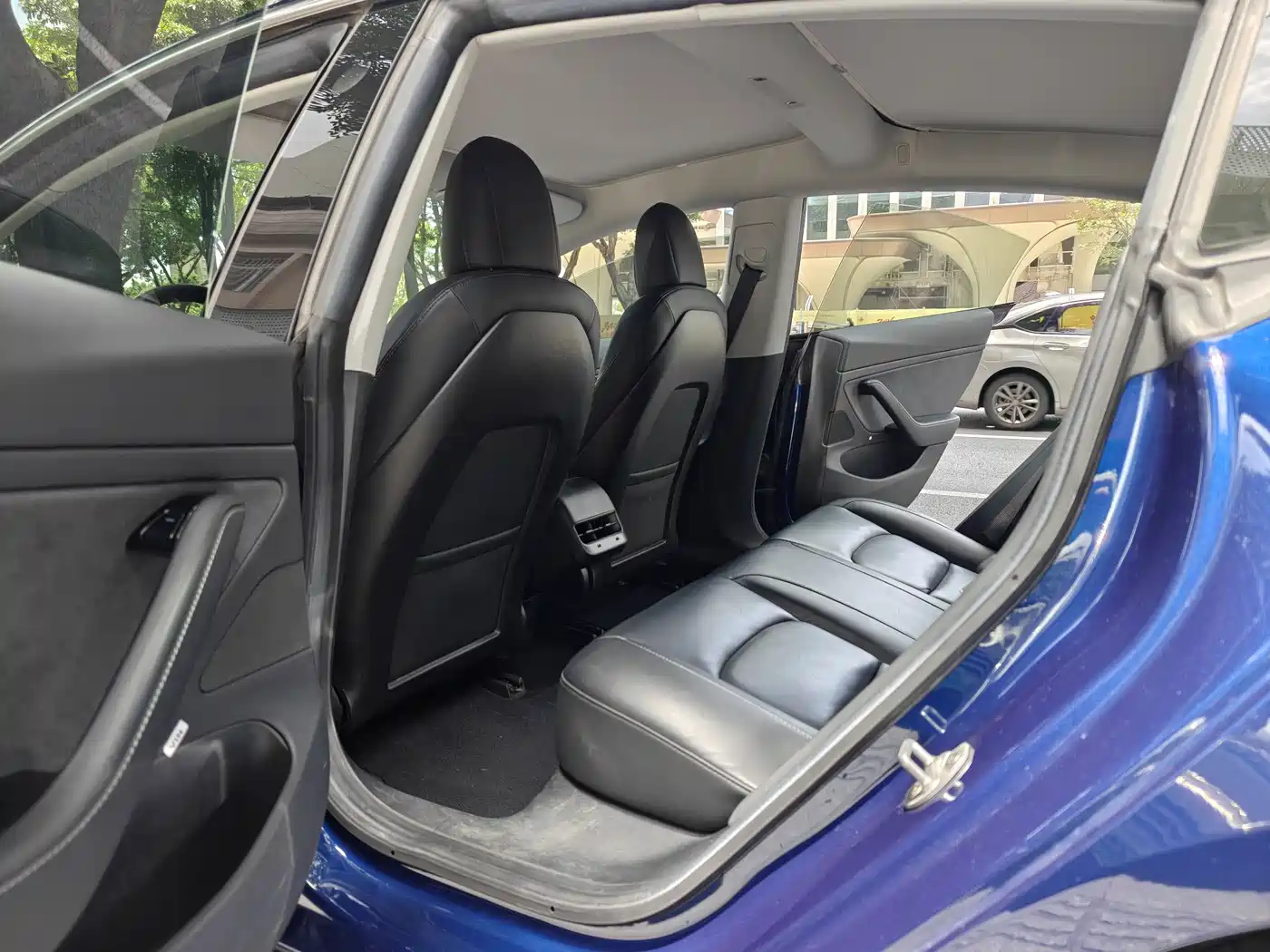Tesla Model 3 (Import) 2019 2019 Standard Range RWD Upgraded Edition