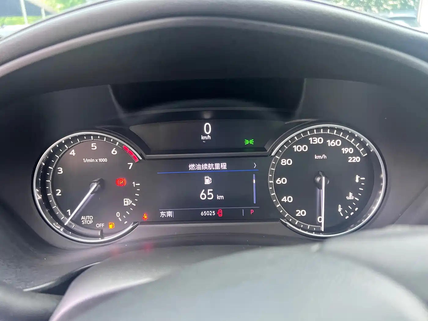 Cadillac XT4 2020 Facelift 28T 2WD Tech фото 10