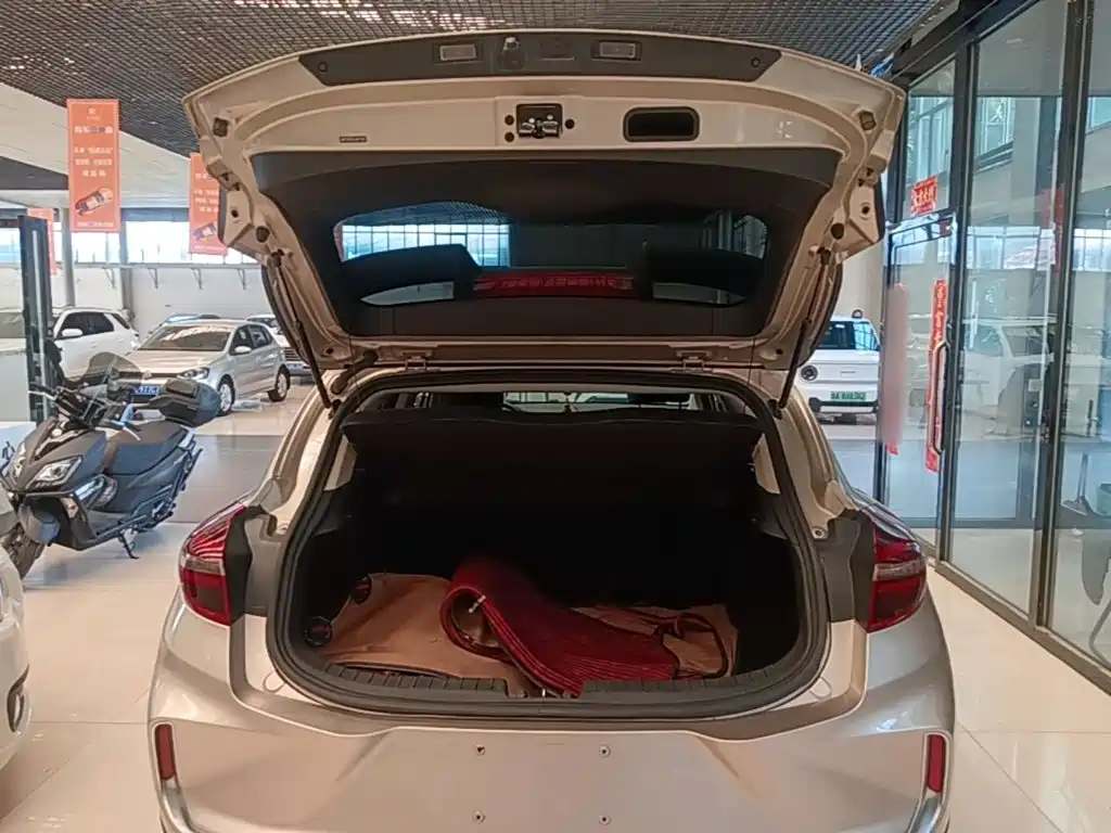 Geely Emgrand GS 2021 2020 1.4T CVT Dynamic
