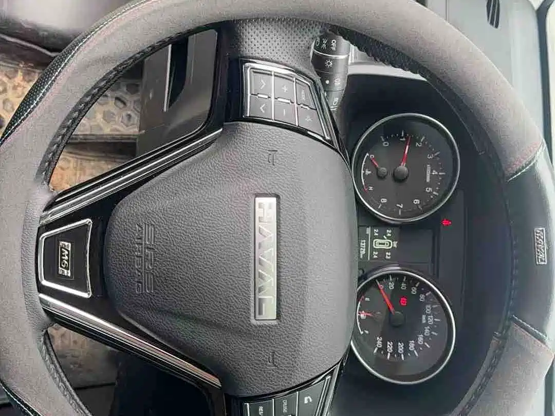 Haval M6 2023 PLUS 1.5T Manual Luxury Smart Connect фото 7