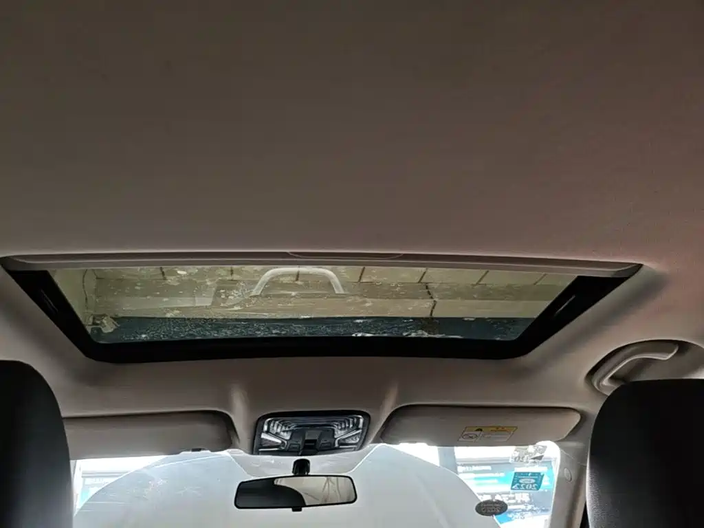 Photo 18 - Changan CS55