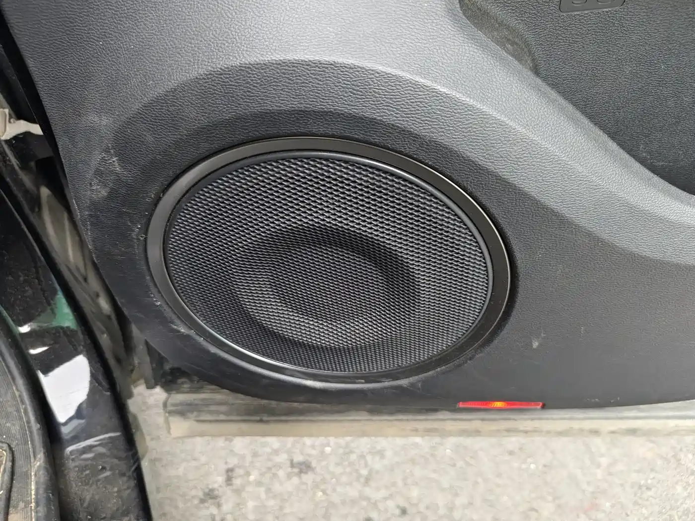 WEI PAI WEI BRAND VV5