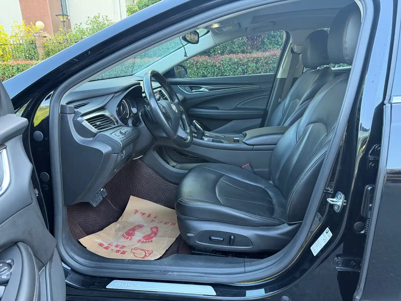 BUICK LACROSSE