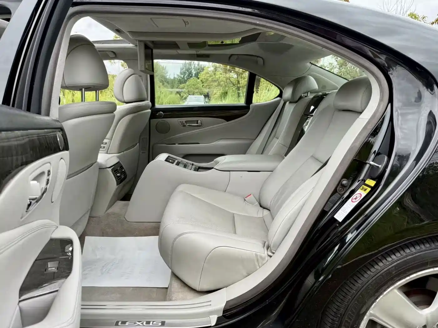 Lexus LS 2007 2006 460L Premium Edition