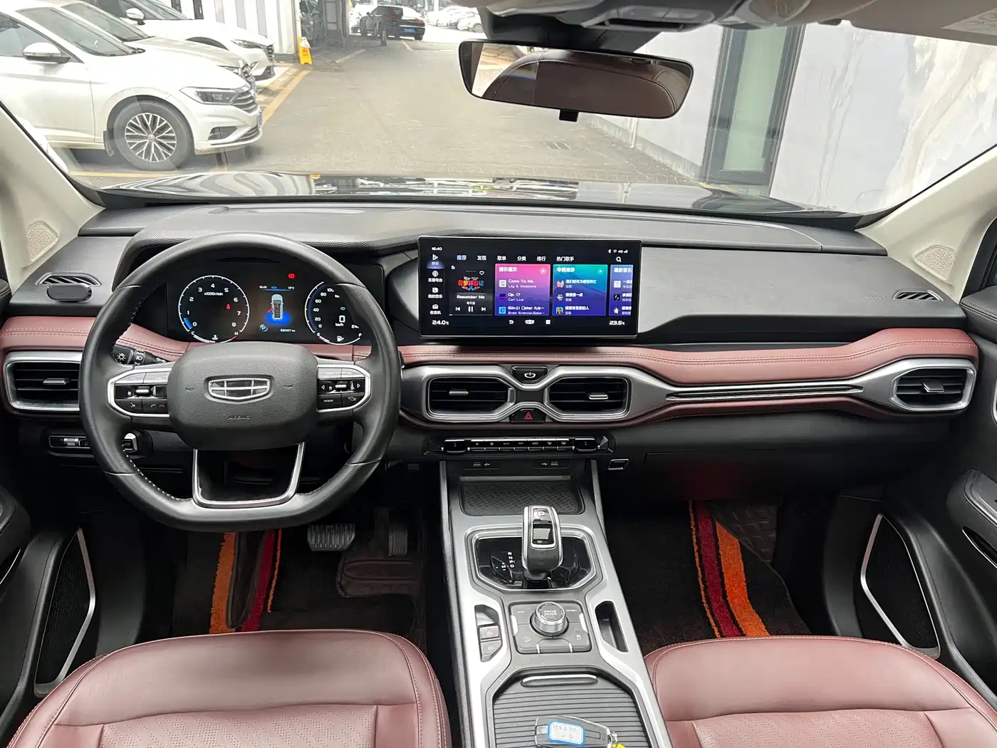 Geely Haoyue 2022 2022 1.8TD Automatic Premium 7-Seater