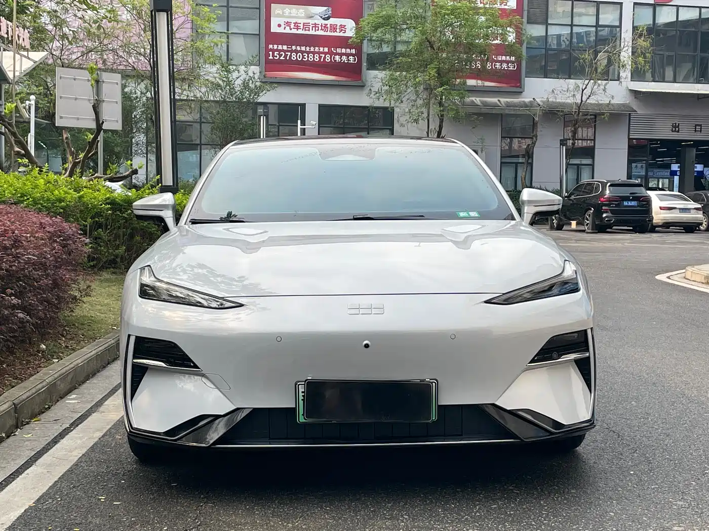 GEELY GALAXY GALAXY E8