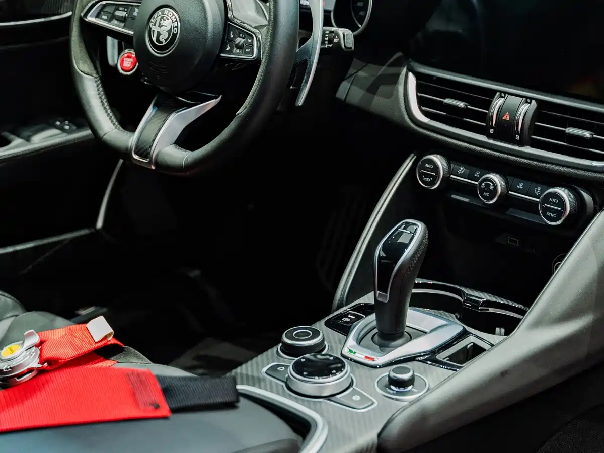Alfa Romeo Giulia 2022 2021 GTAm