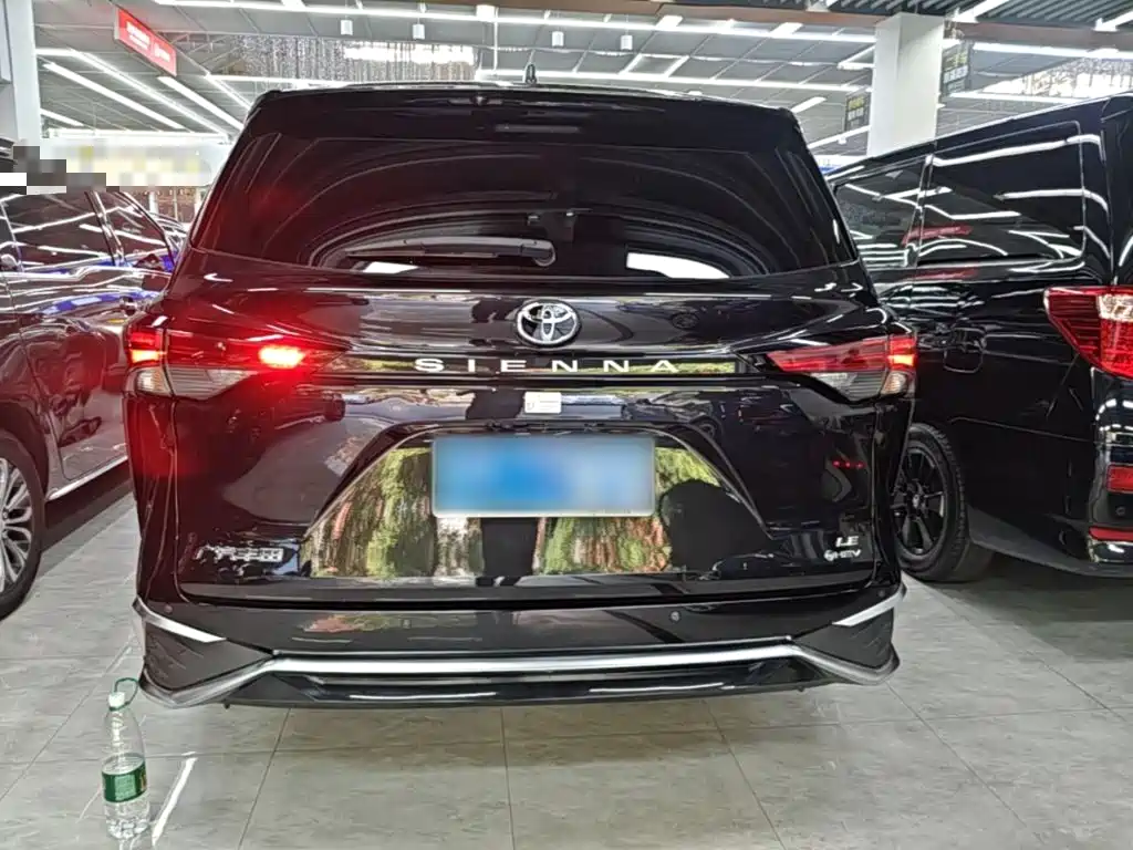صورة 6 - Toyota Sienna