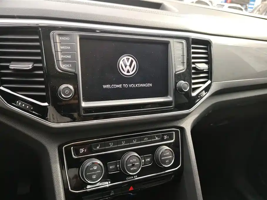 Volkswagen Teramont 2017 380TSI 4WD Luxury Edition фото 13