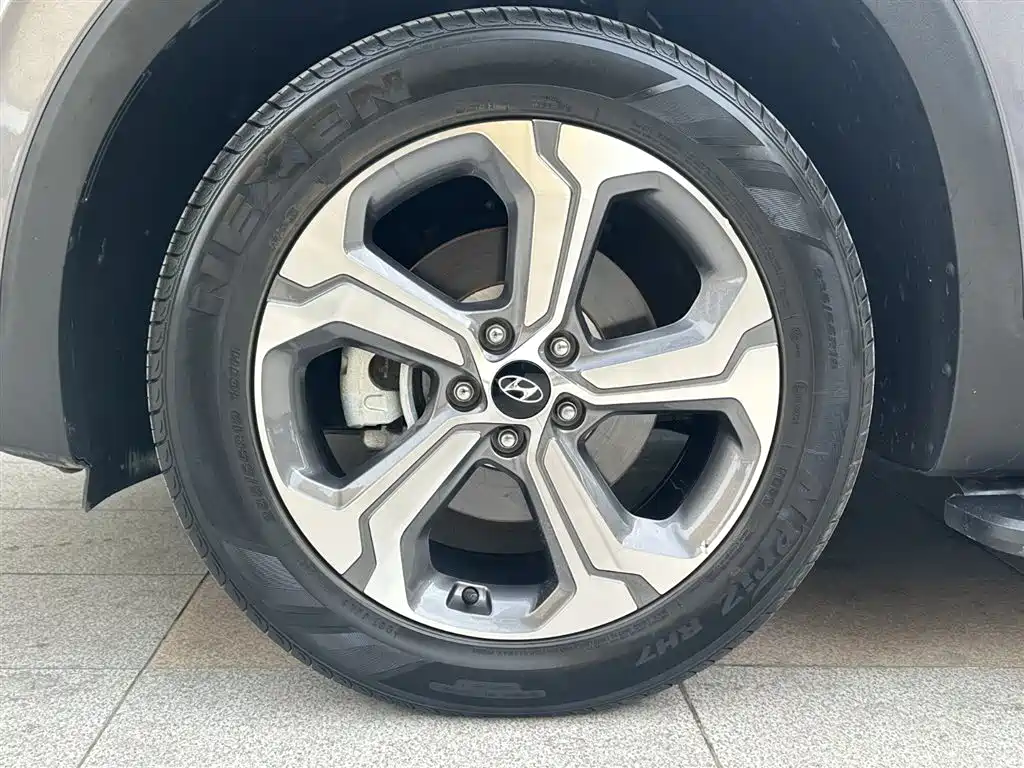 Hyundai Santa Fe 2020 380 TGDi Auto 2WD GLS Luxury фото 25