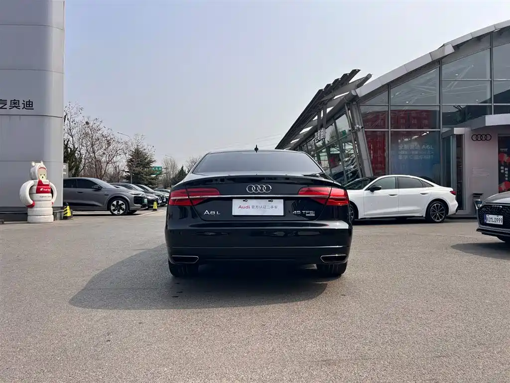 Audi A8 2017 A8L 45 TFSI quattro Comfort фото 9