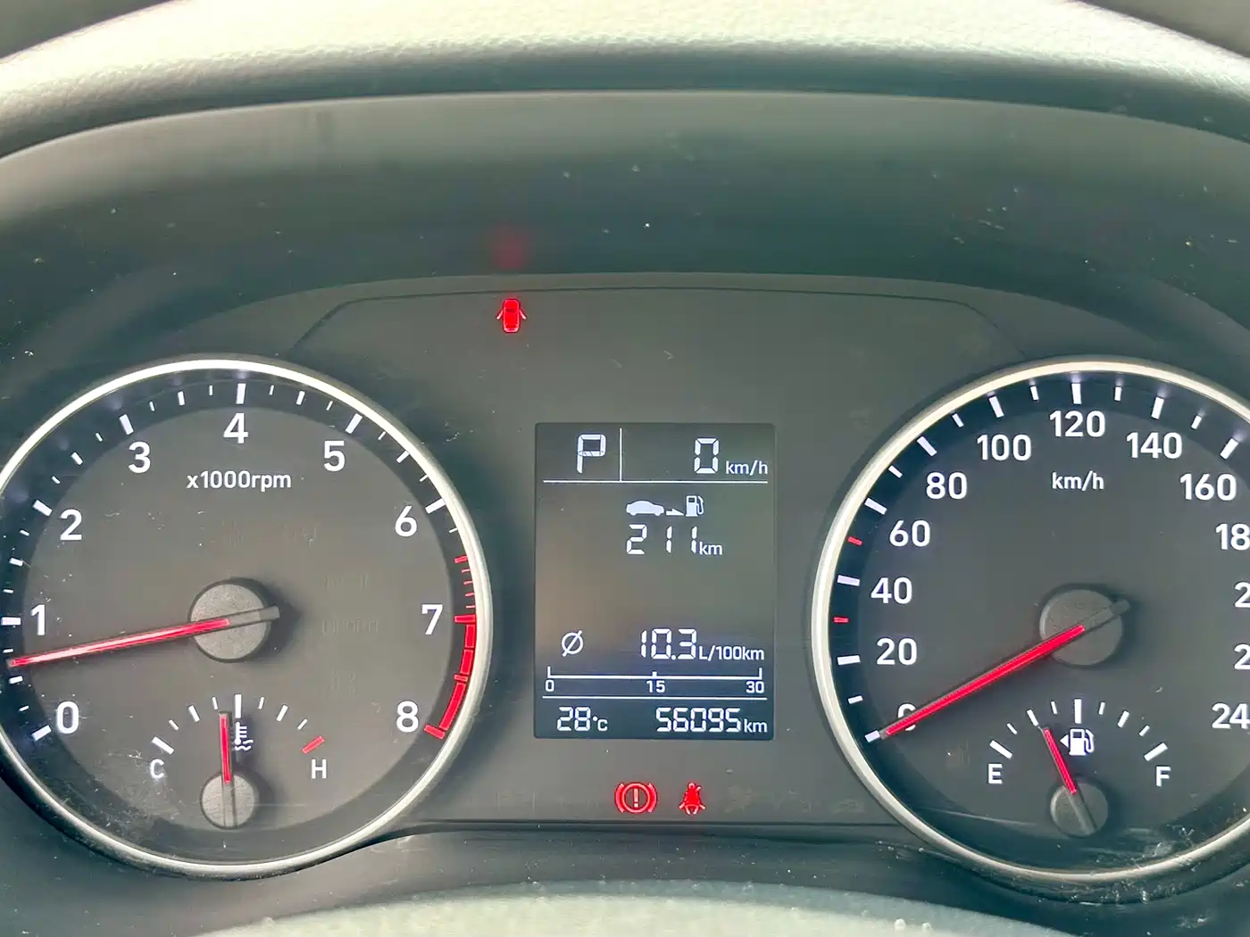 Hyundai Elantra 2018 1.6L Automatic Pleasing Edition GL China VI фото 40