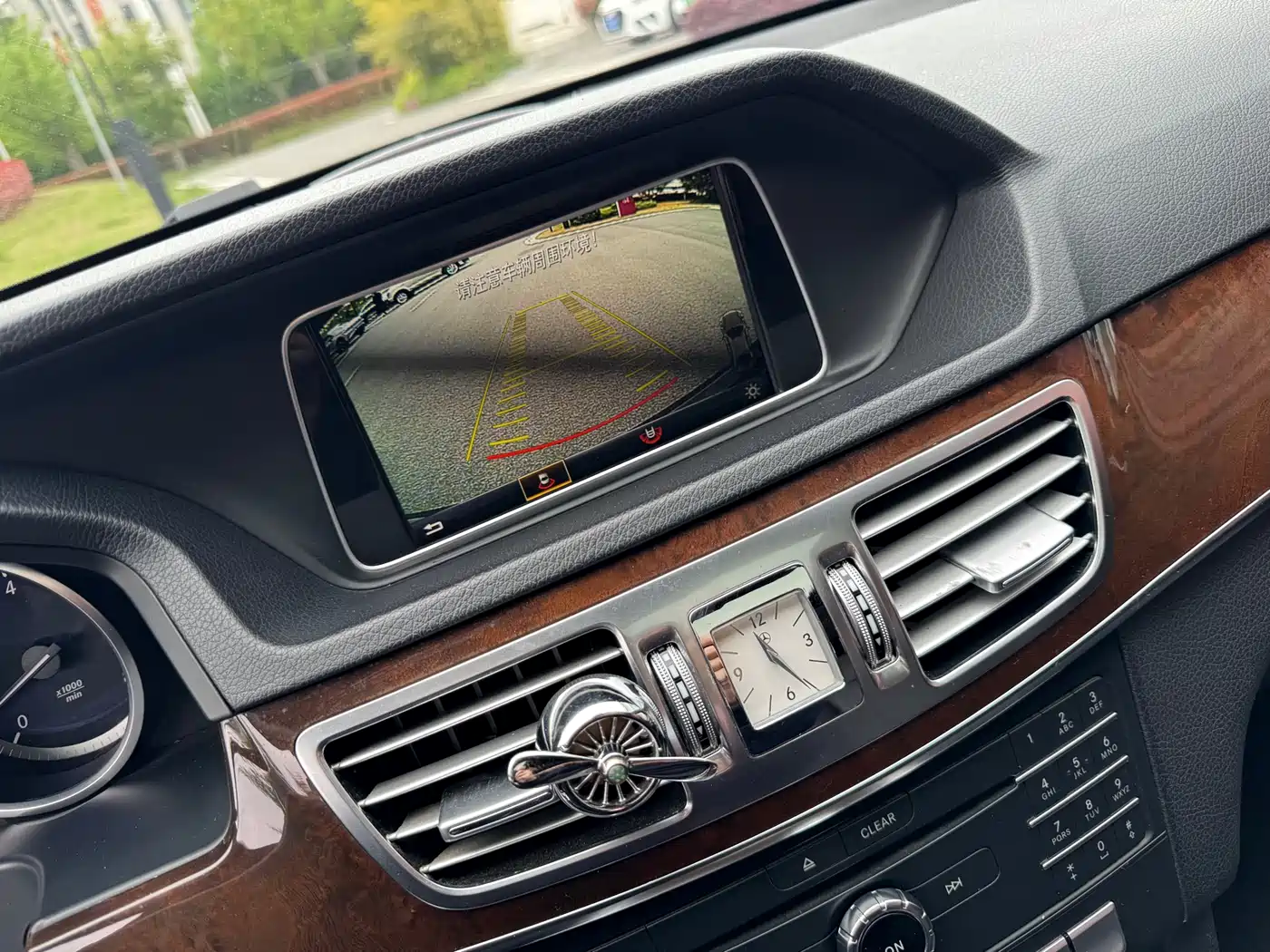 Mercedes-Benz E-Class 2015 E 200 L фото 11