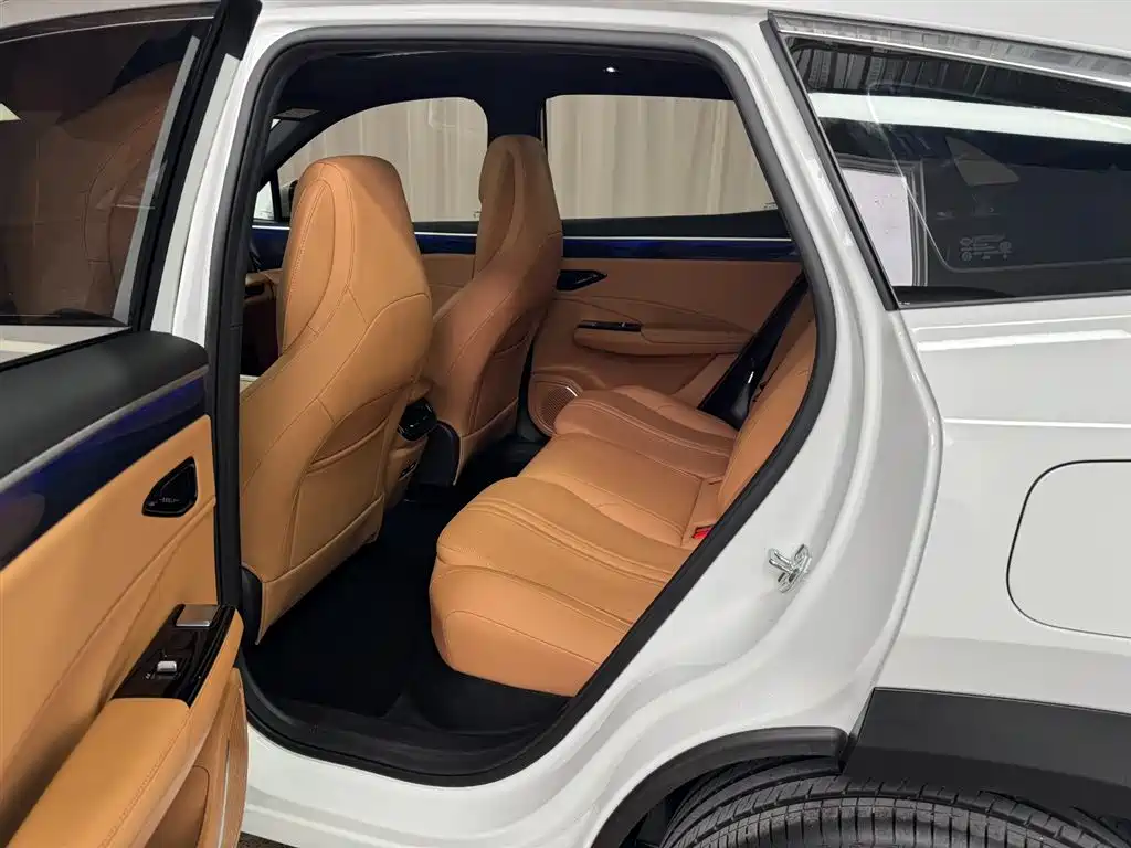 GEELY GALAXY GALAXY L7