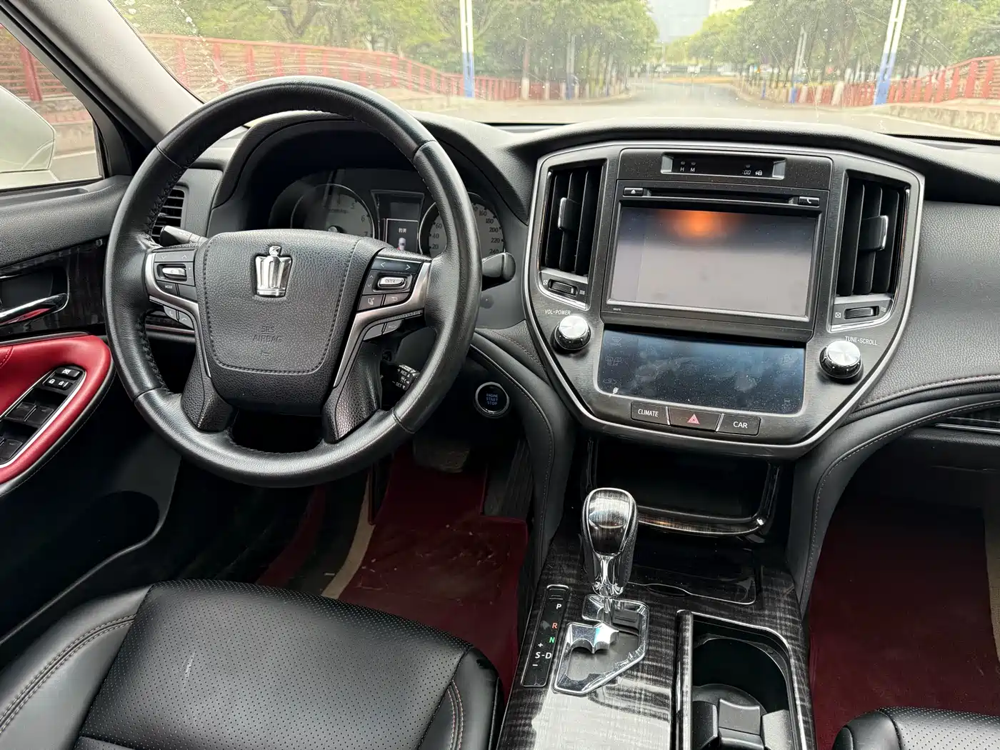 Toyota Crown 2015 2.0T Fashion фото 7