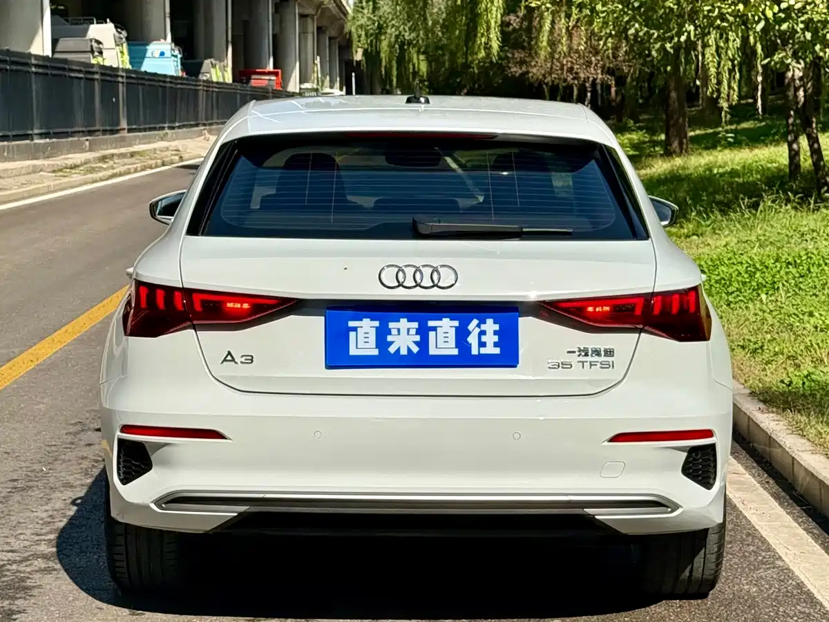 Фото 16 - Audi A3