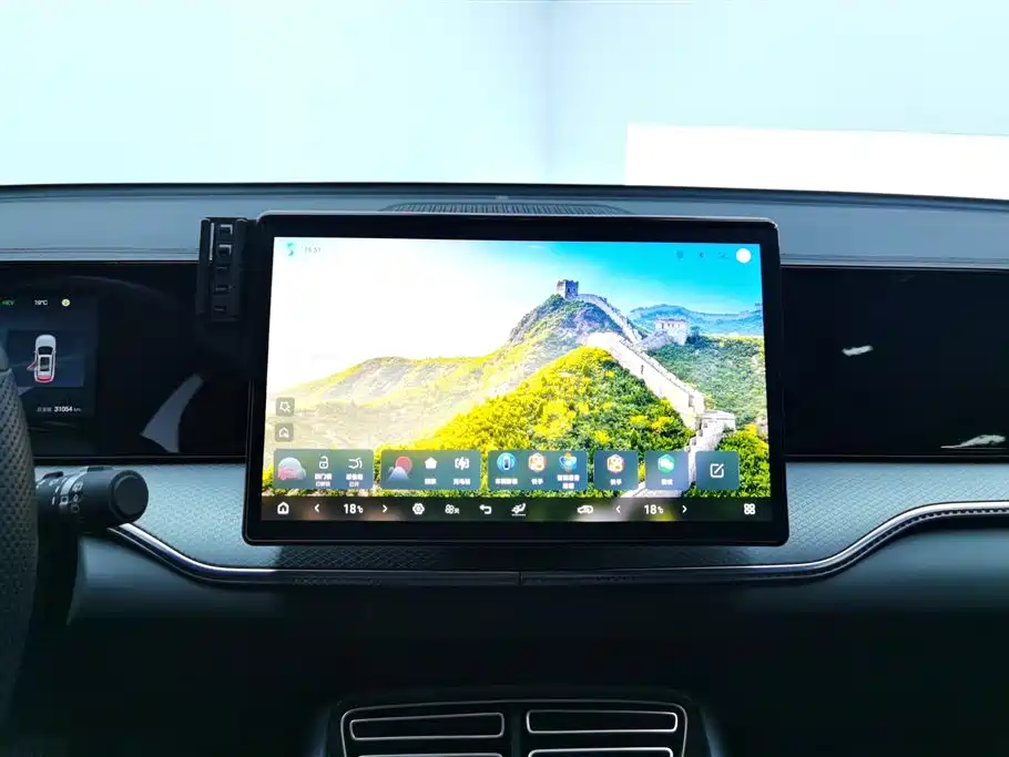 BYD Song Pro New Energy 2025 2nd Generation Smart Drive Edition DM-i 75KM Leading Type фото 13