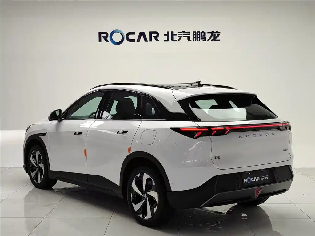 ARCFOX EXTREME FOX POLAR FOX ALPHA T5