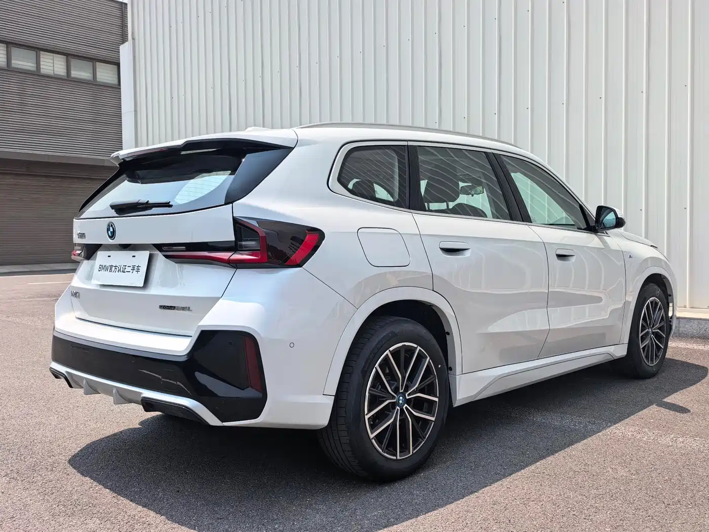 BMW iX1 2025 2025 eDrive25L M Sport Package