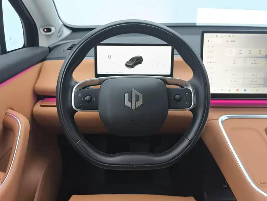 Фото 15 - Leapmotor C16