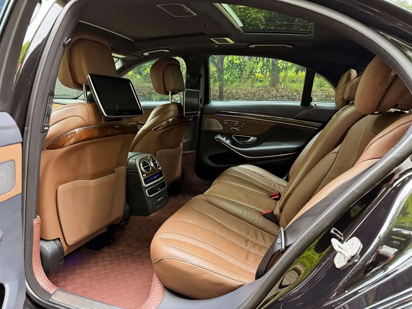 Mercedes-Benz S-Class 2016 S 320 L Luxury фото 12