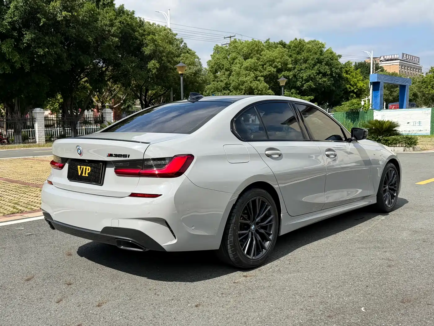 BMW 3 Series 2020 Facelift 325i M Sport Night Edition фото 9