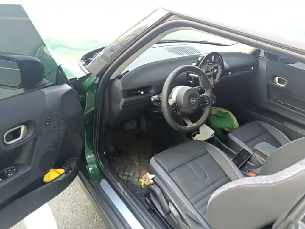 MINI MINI 2025 2025 1.5T COOPER Classic