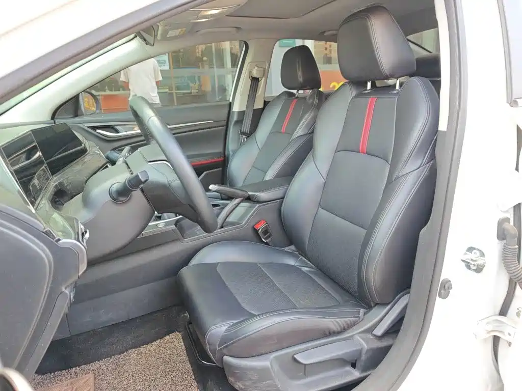 Photo 11 - Changan Eado