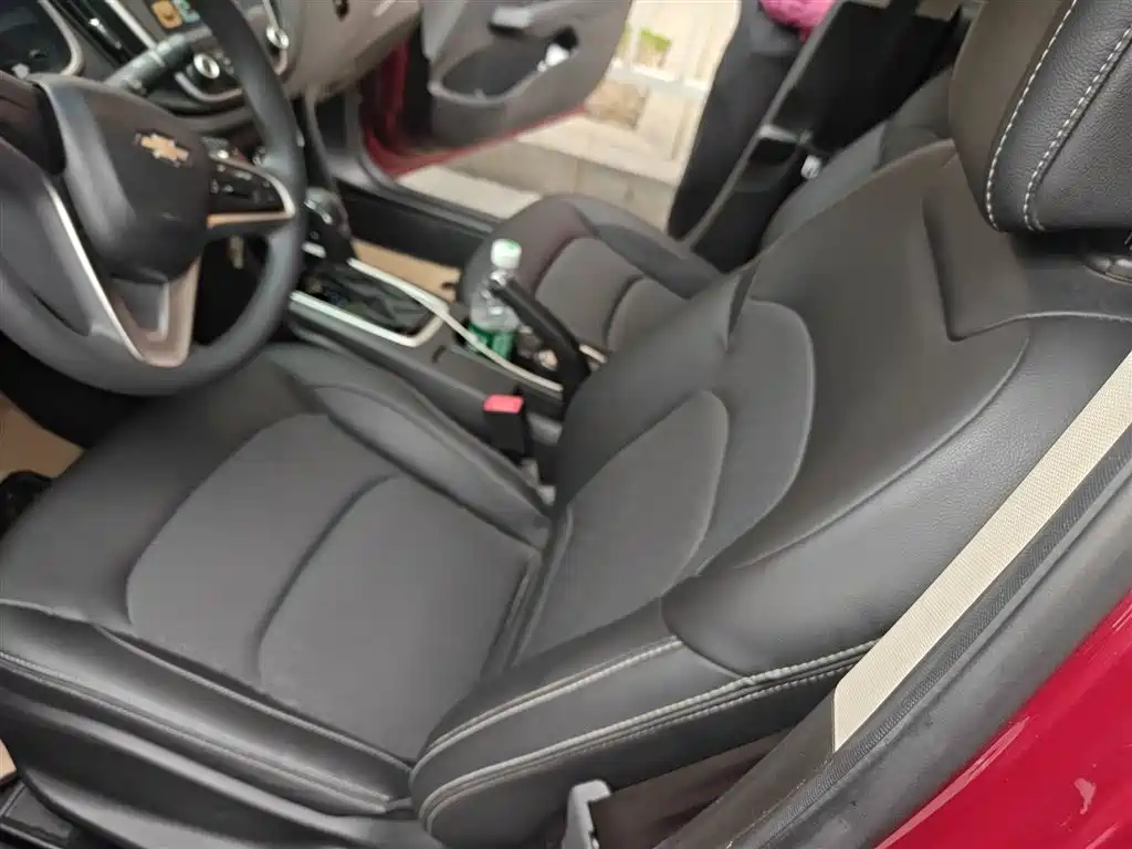 Chevrolet Cavalier 2019 320 Automatic Joy Edition фото 8