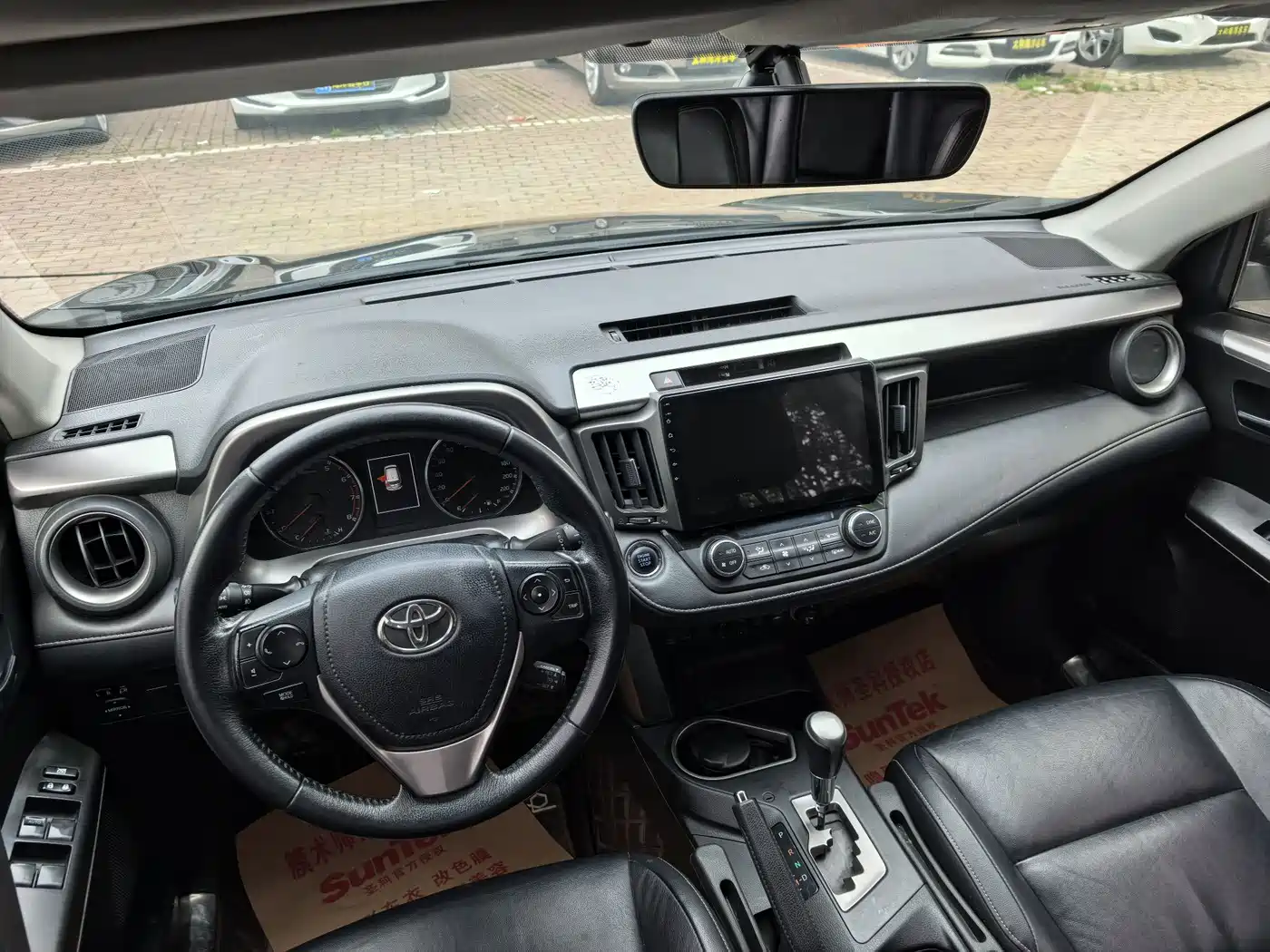 Toyota RAV4 Rongfang 2016 2.0L CVT 2WD Smart (China V) фото 6