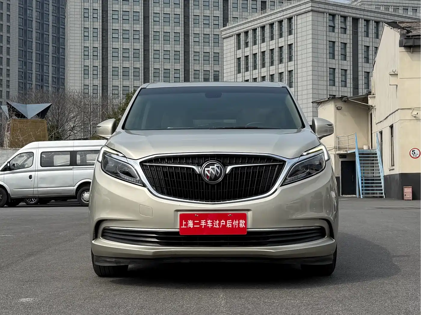 Buick GL8 2018 ES 28T Luxury Type China VI