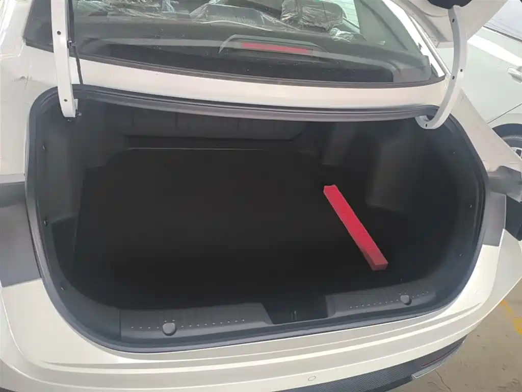 Changan Eado 2026 2025 Blue Whale 1.5T 500Bar Premium