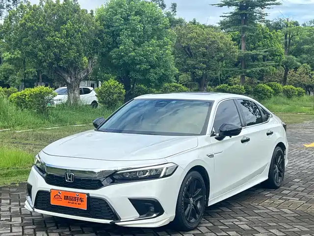 Honda Civic 2023 240TURBO CVT Dynamic Edition — фото 1