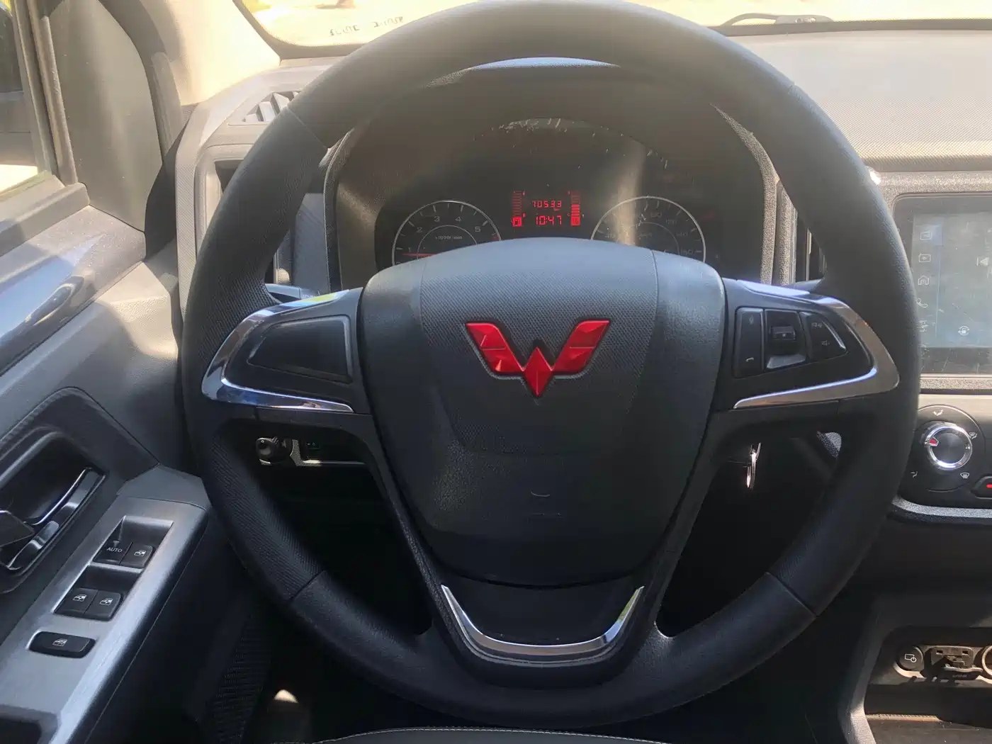 Wuling Motors Wuling Journey 2021 2021 1.5L Pioneer LAR