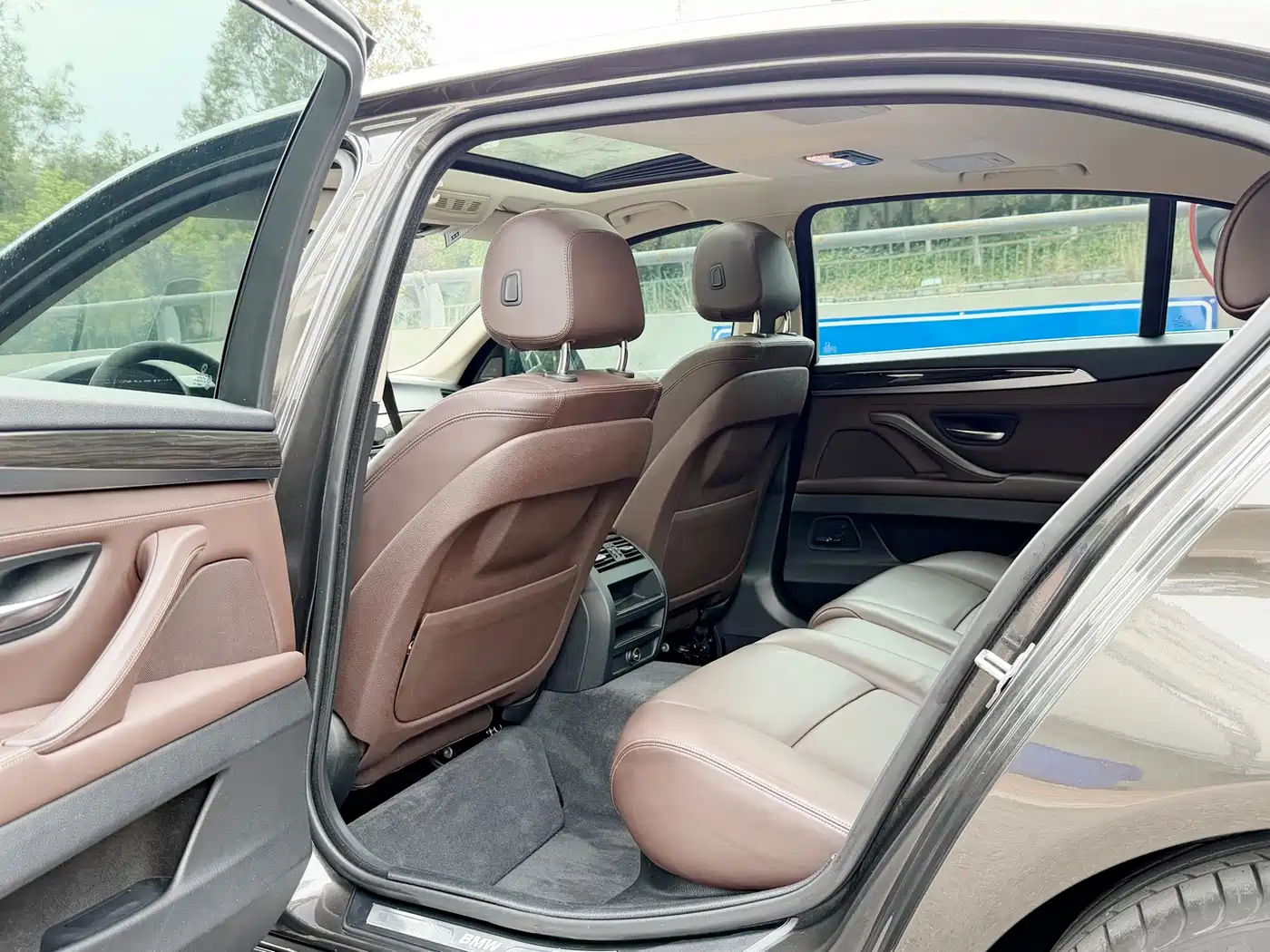 BMW 5 Series 2017 525Li Luxury Design Package фото 8