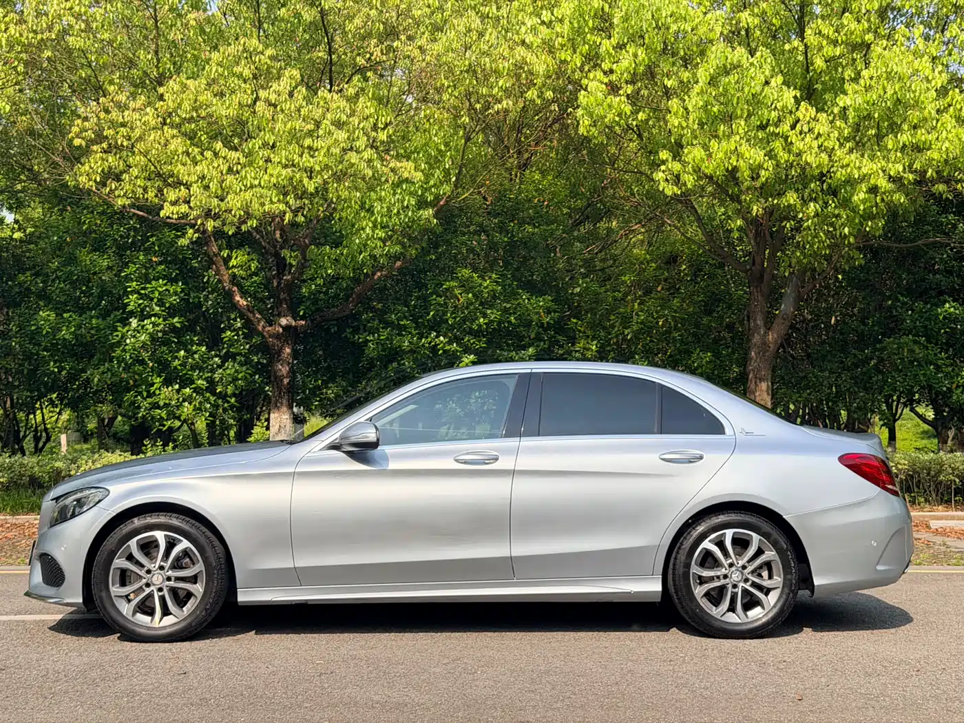 Mercedes-Benz C-Class 2017 C 180 L Sport фото 3