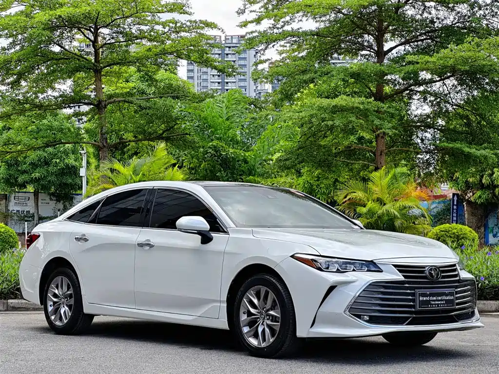 Toyota Avalon 2019 2.0L Luxury Edition (China VI) фото 4