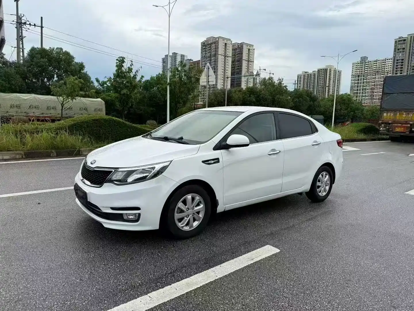 Фото 1 - Kia K2