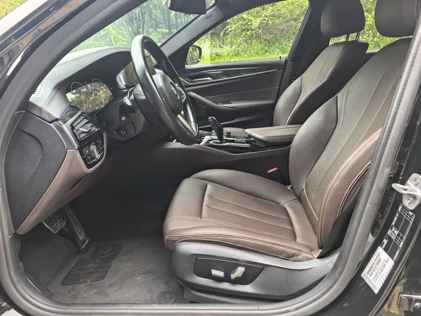 BMW 5 Series 2019 525Li M Sport Package фото 8