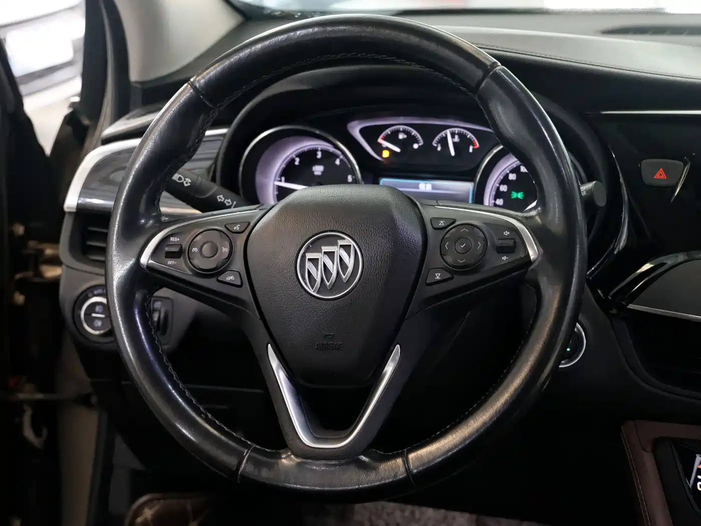 Buick Envision Plus 2019 20T 2WD Luxury Type China V фото 7