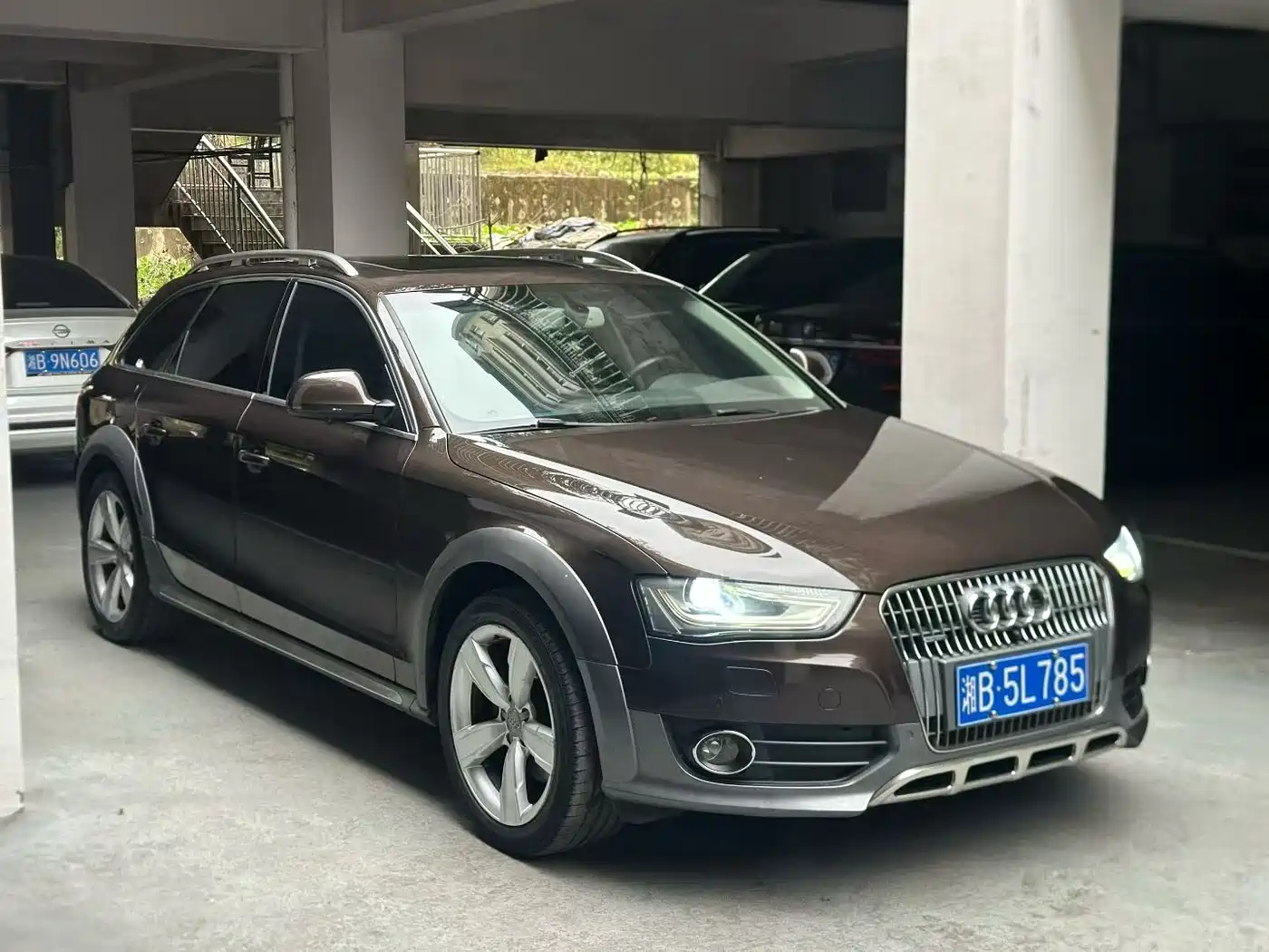 Audi A4 (Import) 2016 2014 40 TFSI allroad quattro plus