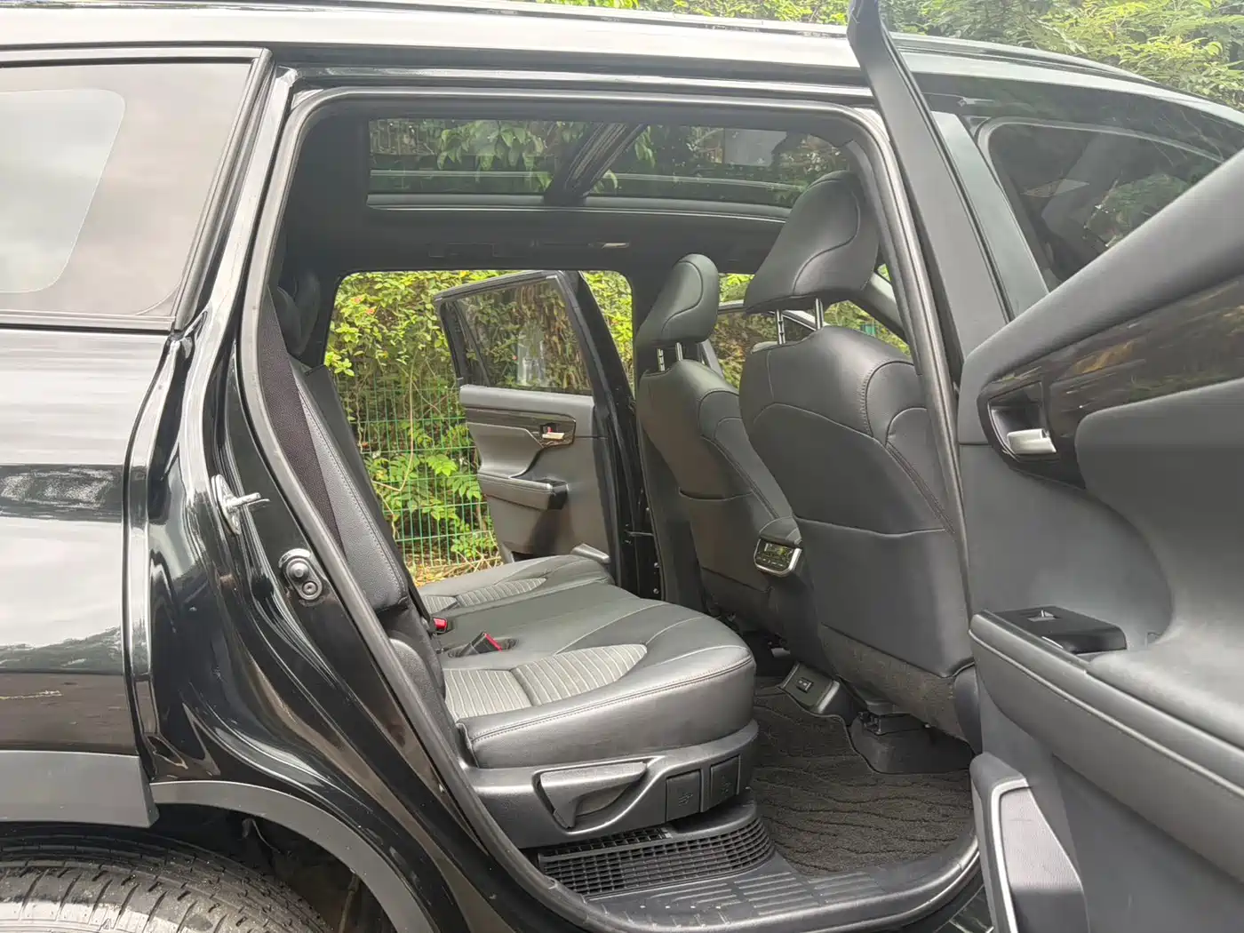 Toyota Crown Kluger 2022 2021 2.5L HEV 4WD Luxury