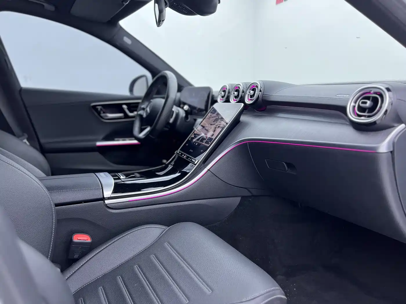 Mercedes-Benz C-Class 2023 Facelift C 260 L Sport Edition фото 18